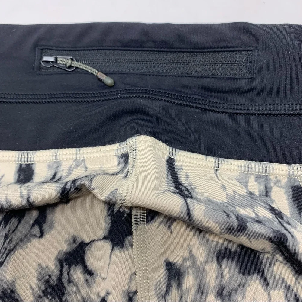 Lululemon Leggings Crop Tan Black Size 4